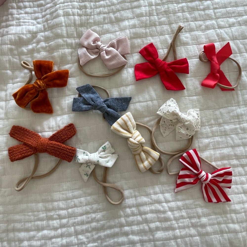 Little Poppy Co bows misc set of 10